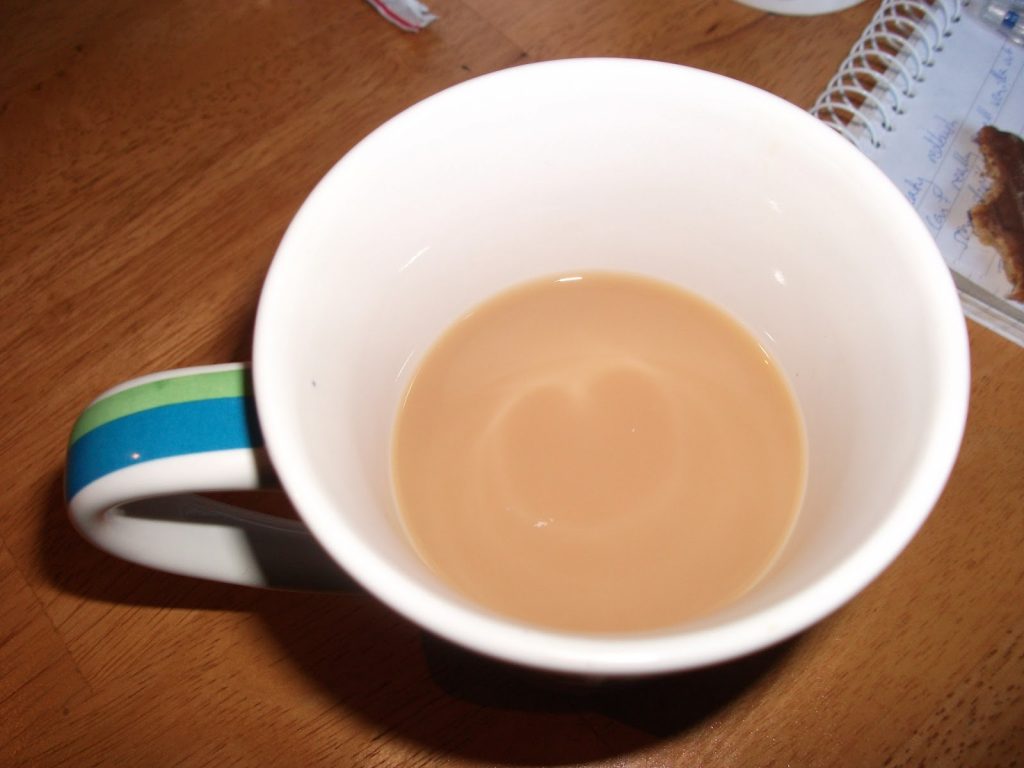 7 Things Only Tea Lovers Know About Drinking Tea